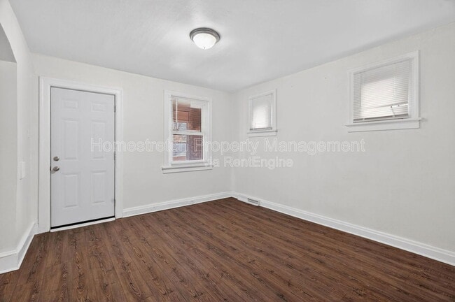 Building Photo - 8347 Eton Pl