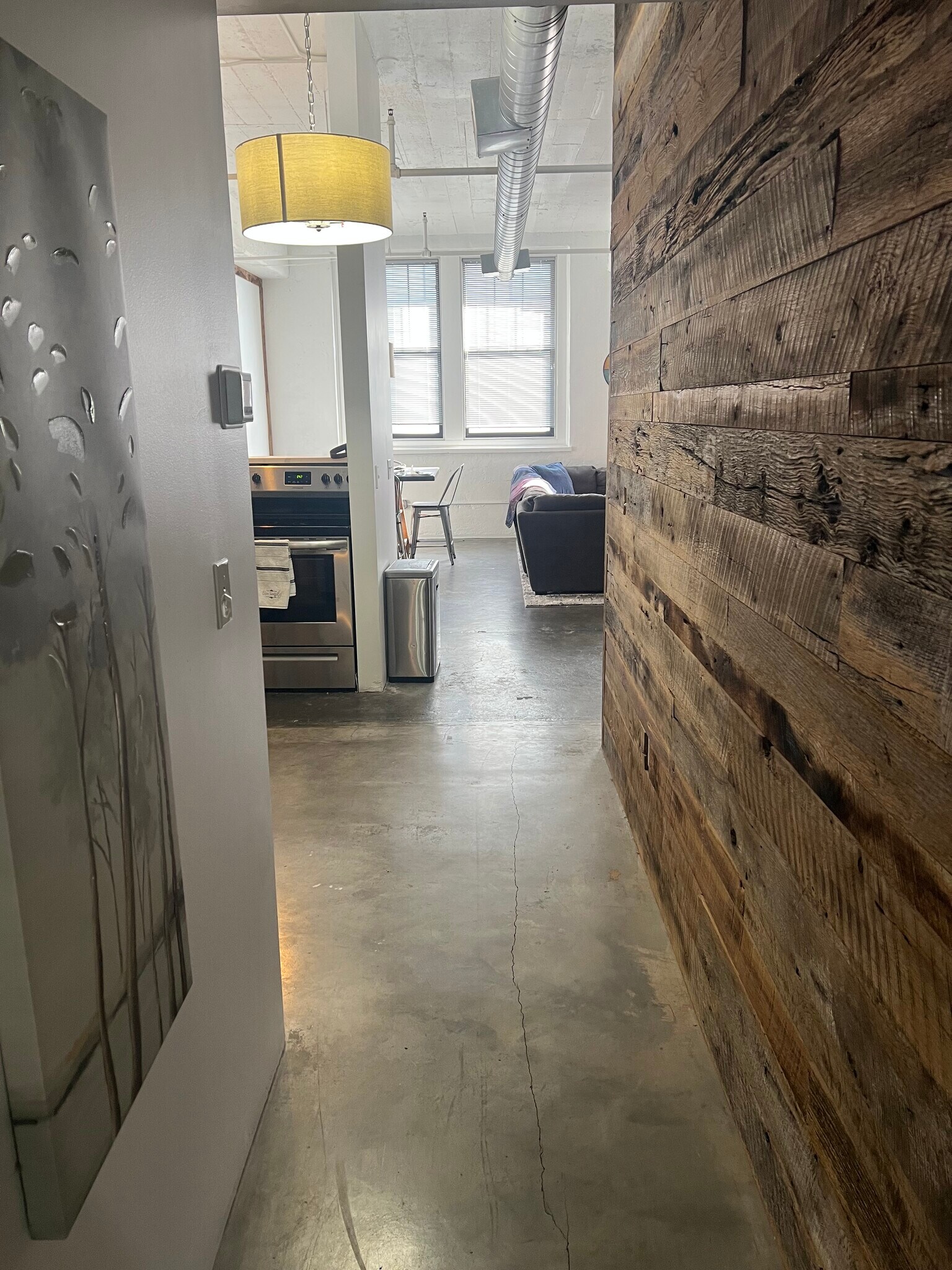 Building Photo - 523 Grand Blvd