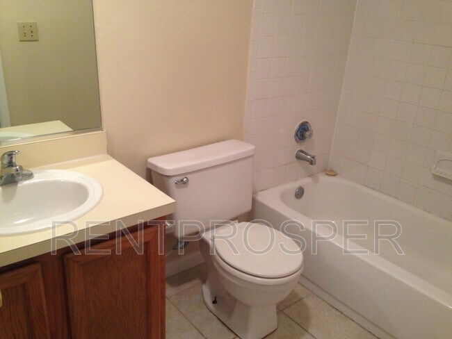 Building Photo - 4267 S Semoran Blvd