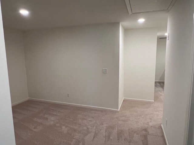 Building Photo - 1583 Salem Dr