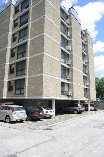 Building Photo - 45 Trowbridge St