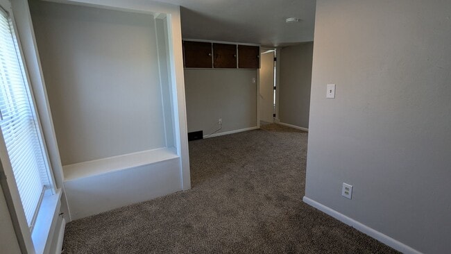 Building Photo - Welcome to this newly renovated, 4-bedroom...