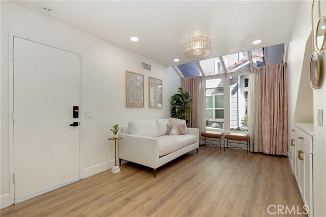 Building Photo - 2332 Aspen St