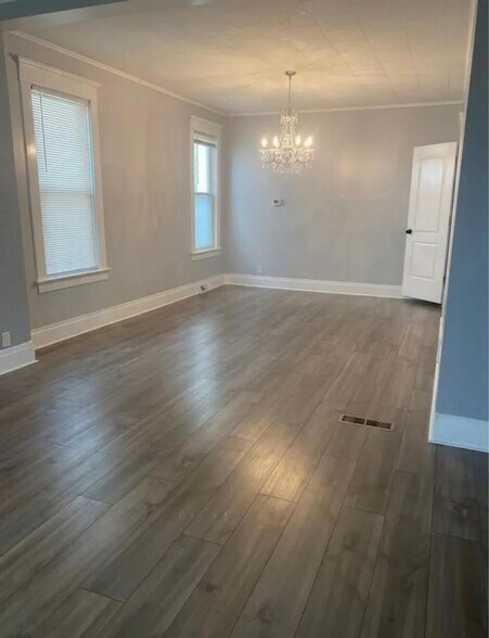 Building Photo - 77 Lovering Ave