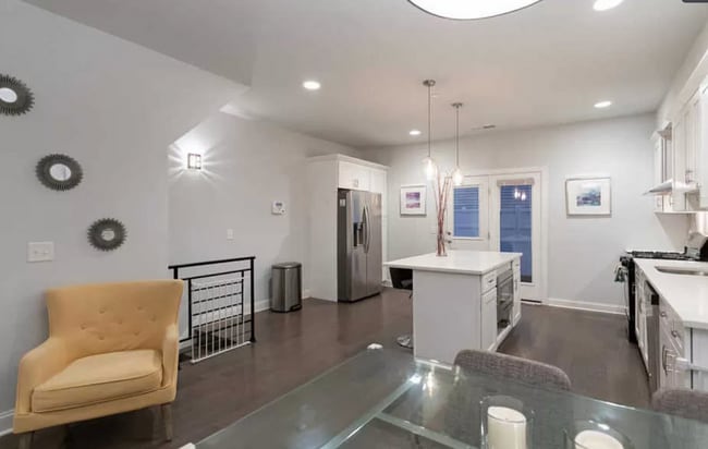 Building Photo - Modern New Luxury Apartment Fishtown