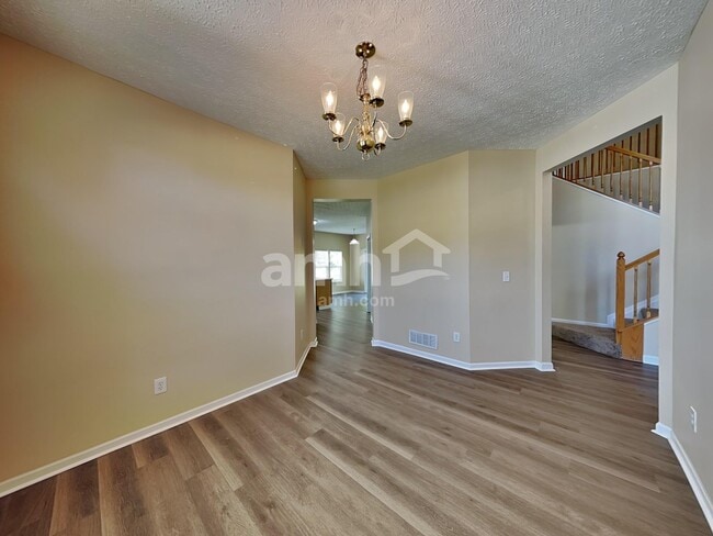 Building Photo - 46 Runkle Dr