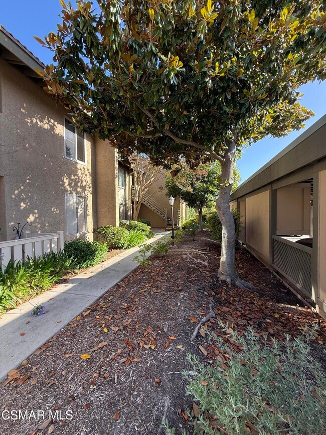 Building Photo - 460 Arbor Ln Ct