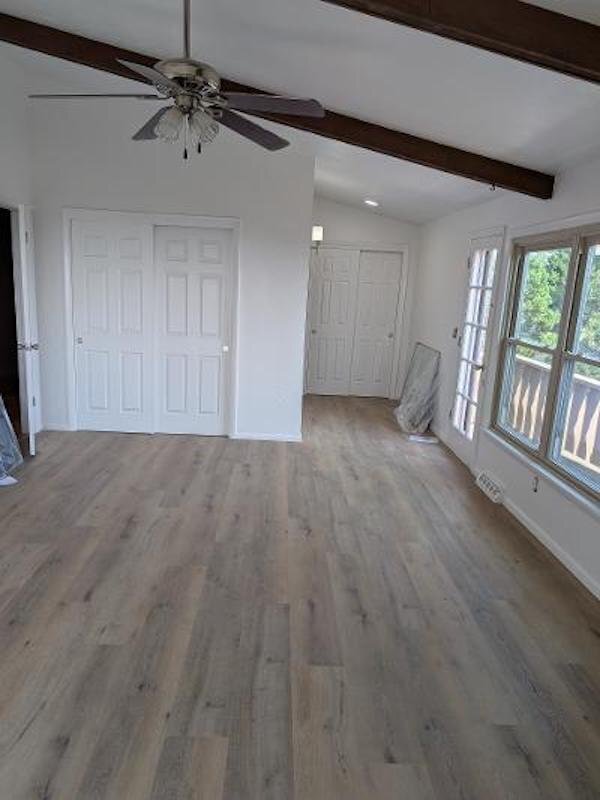 Building Photo - 1393 S Foothill Dr