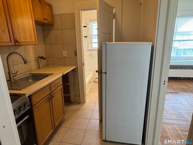 Building Photo - 631 Colorado Ave