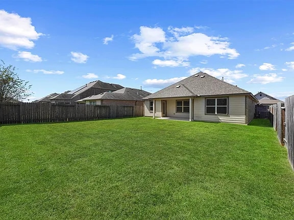 Building Photo - 17319 Shrub Oak Dr