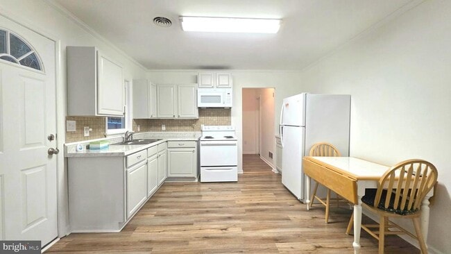 Building Photo - 392 Lafferty Ln