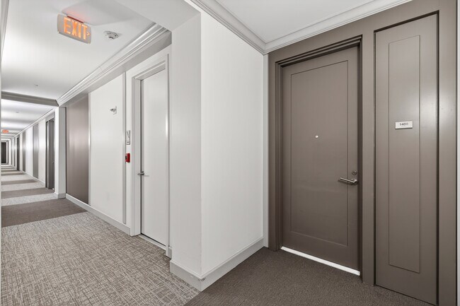 Building Photo - 1820 Peachtree St NW