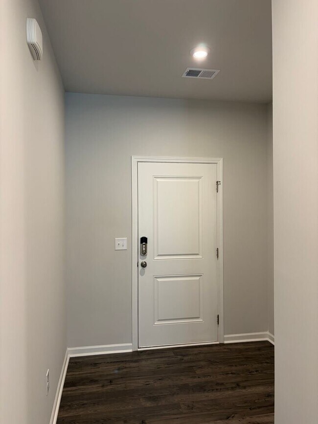 Building Photo - Brand new home in the desirable Mauldin location!! AVALIABLE NOW! OFFERING $500 OFF FIRST FULL MO...