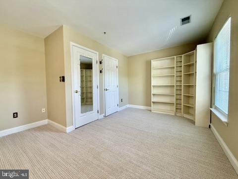 Building Photo - 832 Stonehurst Ct