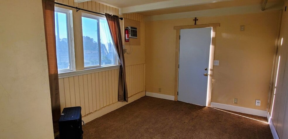 Building Photo - 1840 Green Valley Rd