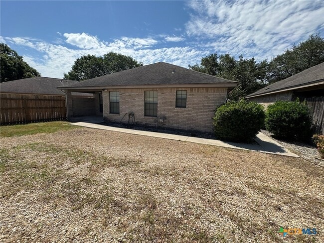 Building Photo - 1530 Eastridge Pkwy