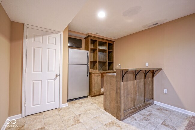 Building Photo - 5315 Rippling Brook Way