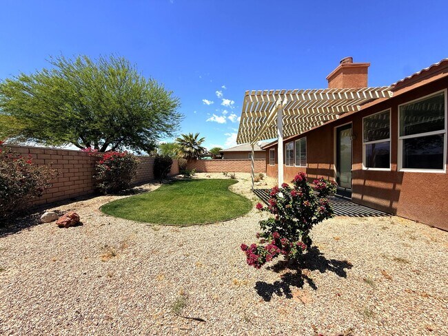 Building Photo - 80435 Atherstone Dr