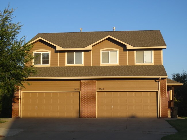 Rushwood Duplexes - Wichita, KS | Apartment Finder