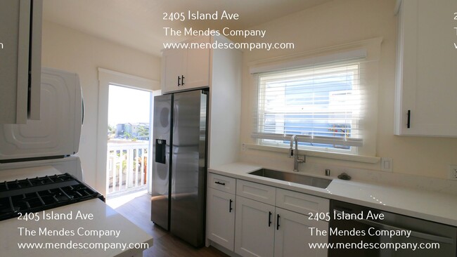 Building Photo - 2405 Island Ave