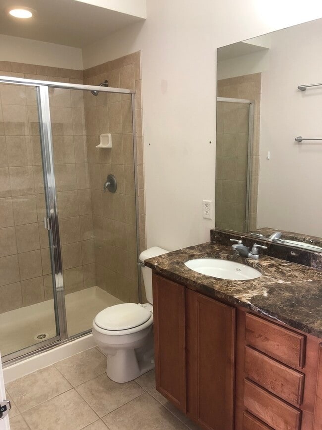 Building Photo - 3710 S Sangamon St