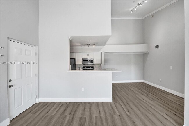 Building Photo - 631 SW 111th Ln