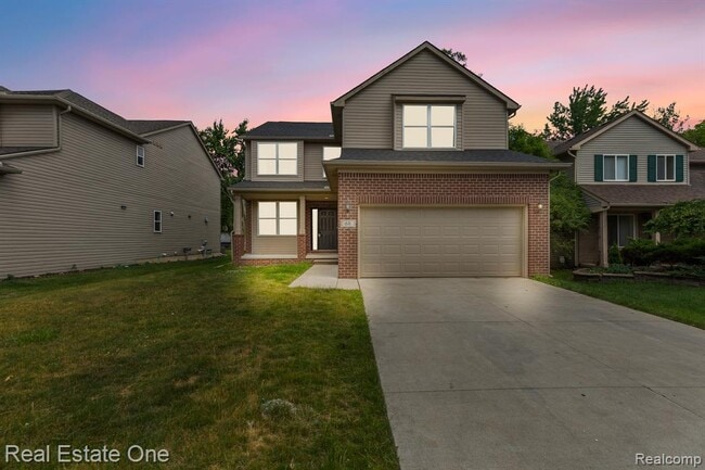 Building Photo - 68 Biltmore Blvd