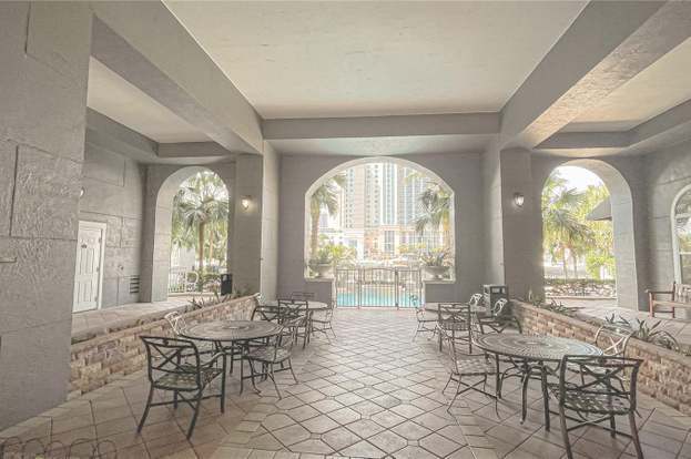 Building Photo - 700 S Harbour Island Blvd