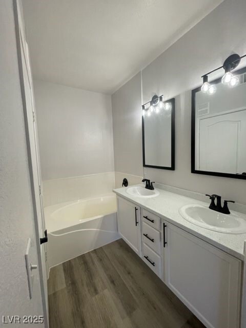 Building Photo - 9901 Trailwood Dr