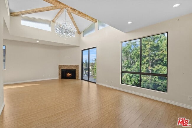 Building Photo - 2175 S Beverly Glen Blvd