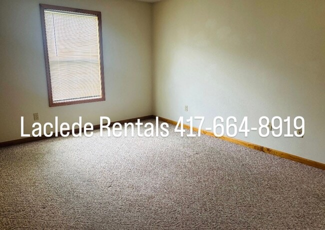 Building Photo - 2 Bed 2 Bath