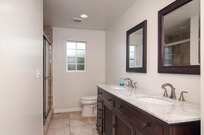Building Photo - LIVE IN LA JOLLA!  LOVELY LA JOLLA HOME WI...