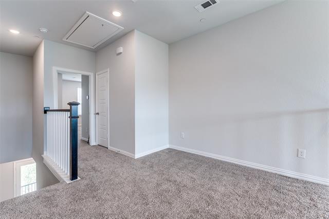 Building Photo - 8295 Challenger Ln