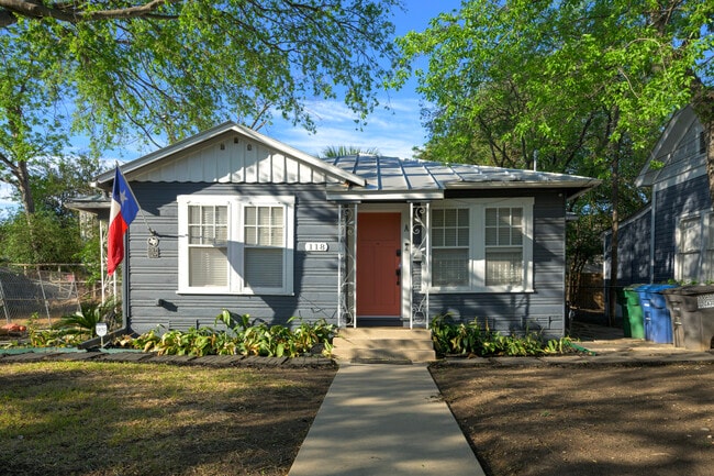 Building Photo - 118 Callaghan Ave