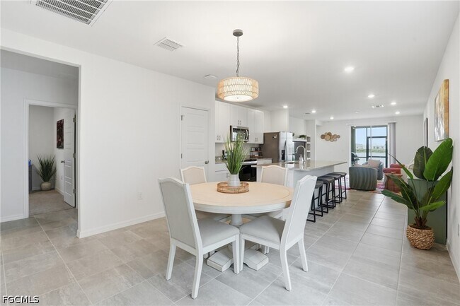 Building Photo - 44458 Diamond Trl