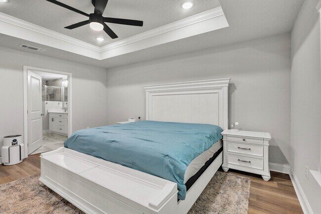 Building Photo - 1201 Forest Heights Rd