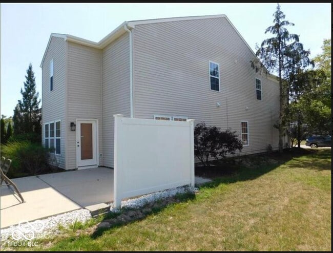 Building Photo - 13203 United Dr