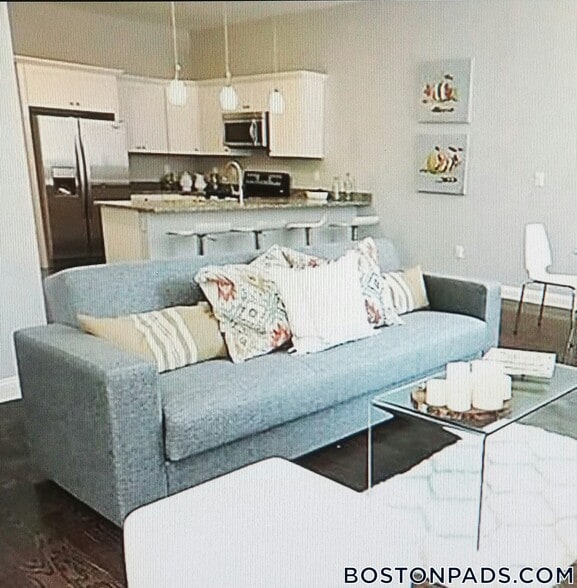 Primary Photo - 10 Merrymount Rd