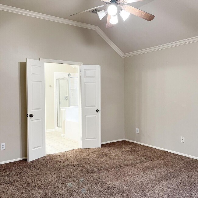 Building Photo - 2606 Sun Flare Ln