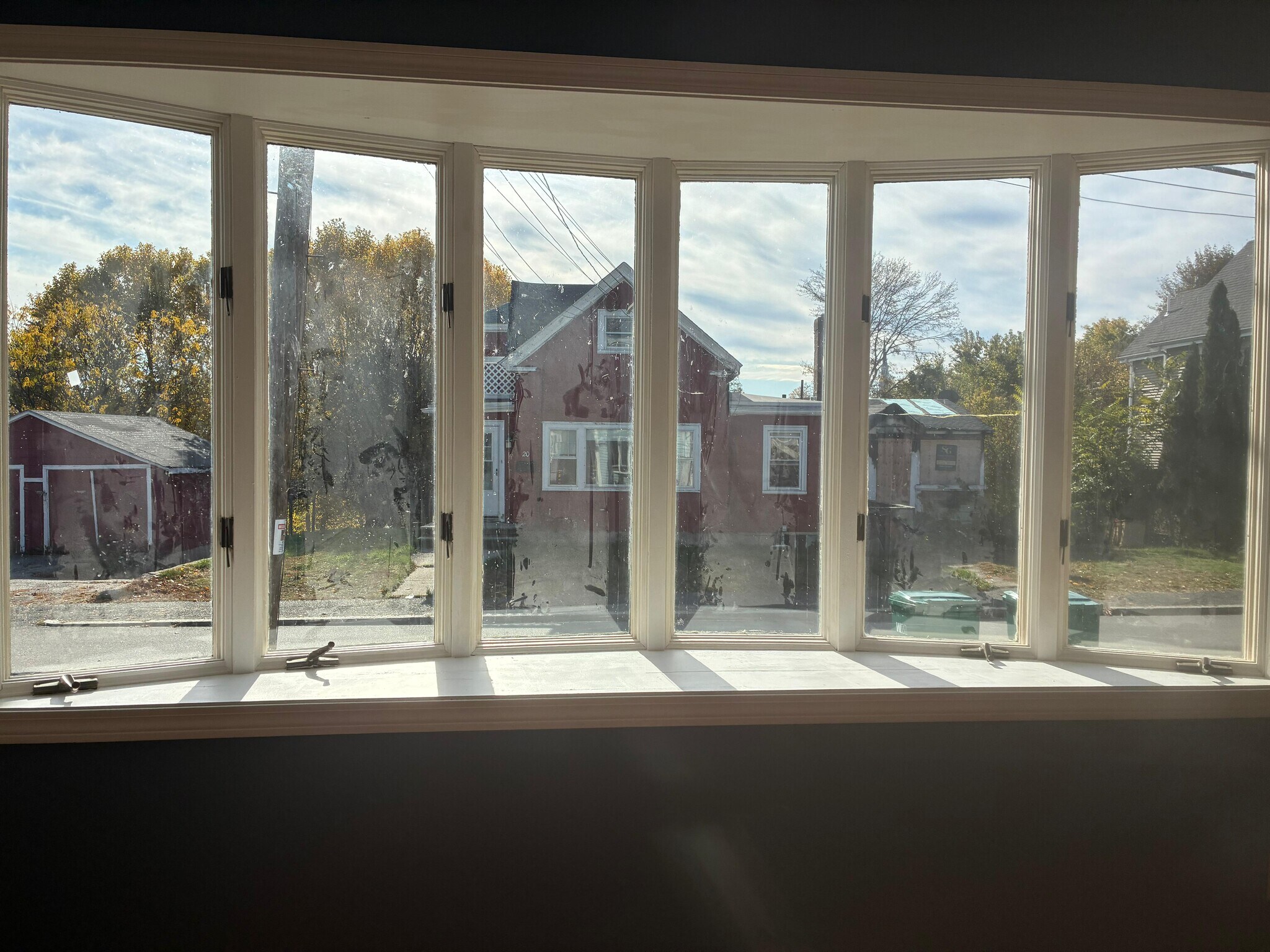 Bay Window - 21 Franklin St