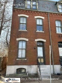 Building Photo - 1936 Benton St