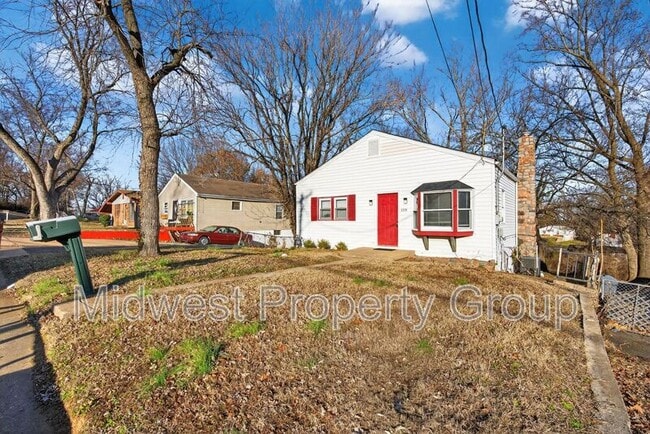 Building Photo - 5978 Laurette Ave