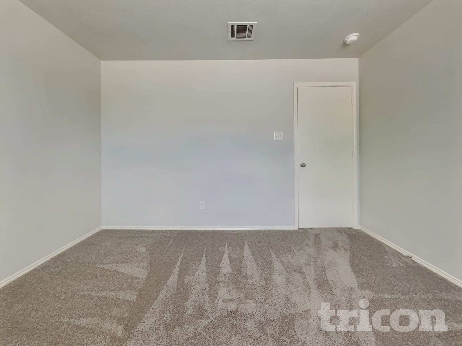 Building Photo - 268 Ariel Ln