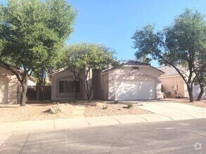 Building Photo - Remodeled Gilbert home