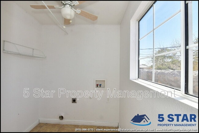 Building Photo - 908 Bolivia St