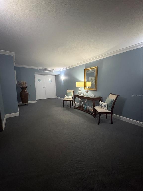 Building Photo - 5220 Brittany Dr S