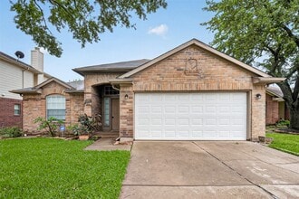 Building Photo - 10027 Encino Cove Ct