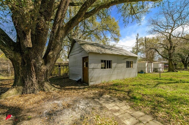 Building Photo - Rental Property