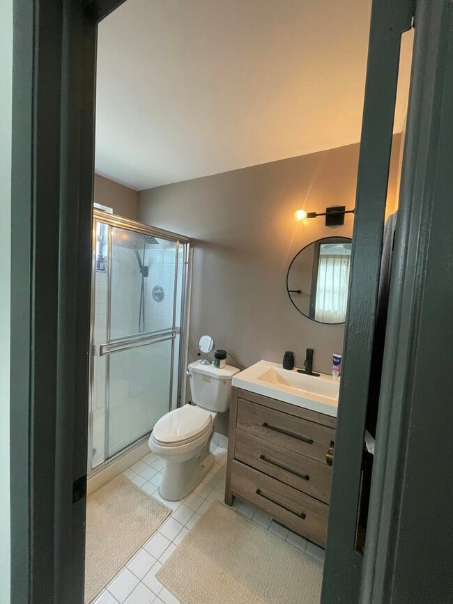 Building Photo - 9878 Nob Hill Ct