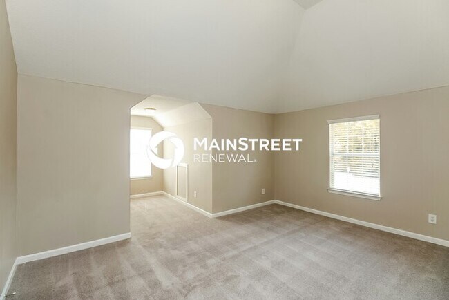 Building Photo - 4 Bedroom Pet-Friendly Home in Atlanta, GA with Main Street Renewal